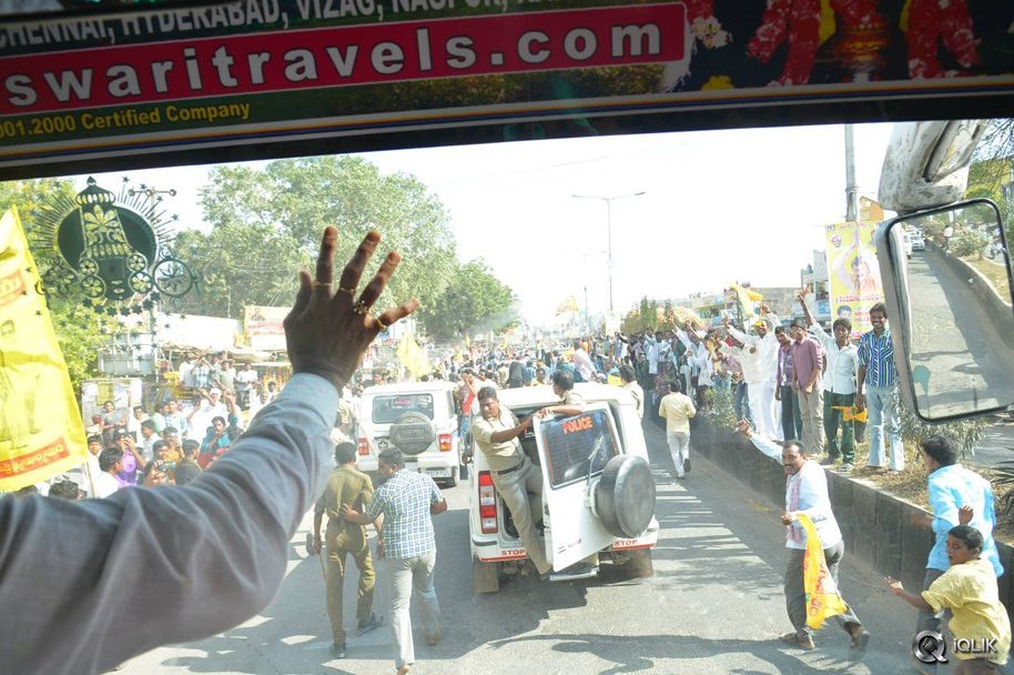 Dictator-Movie-Team-Amaravathi-Tour